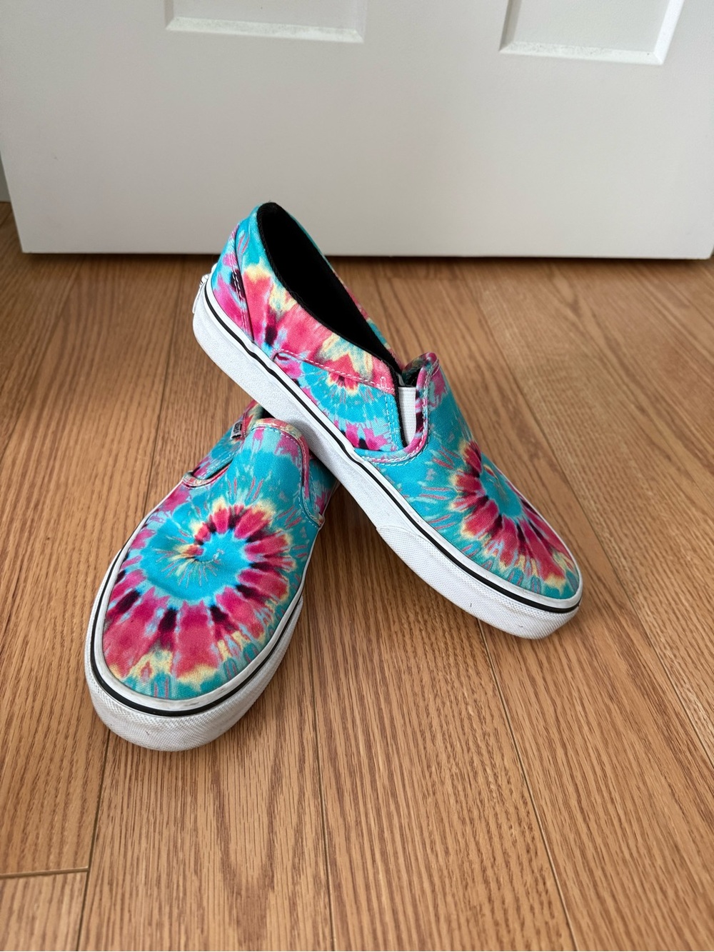 Vans Slip-On Sneakers in Blue and Pink Tie-Dye - Picture 2 of 4